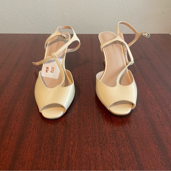 NWOT Tuckernuck Pearl Patent Sterling Tan Beige T Strap Heels - Picture 4 of 9